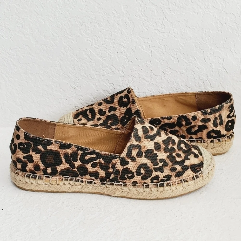 AQUA Women's Beau Espadrille Leopard Fabric Shoes